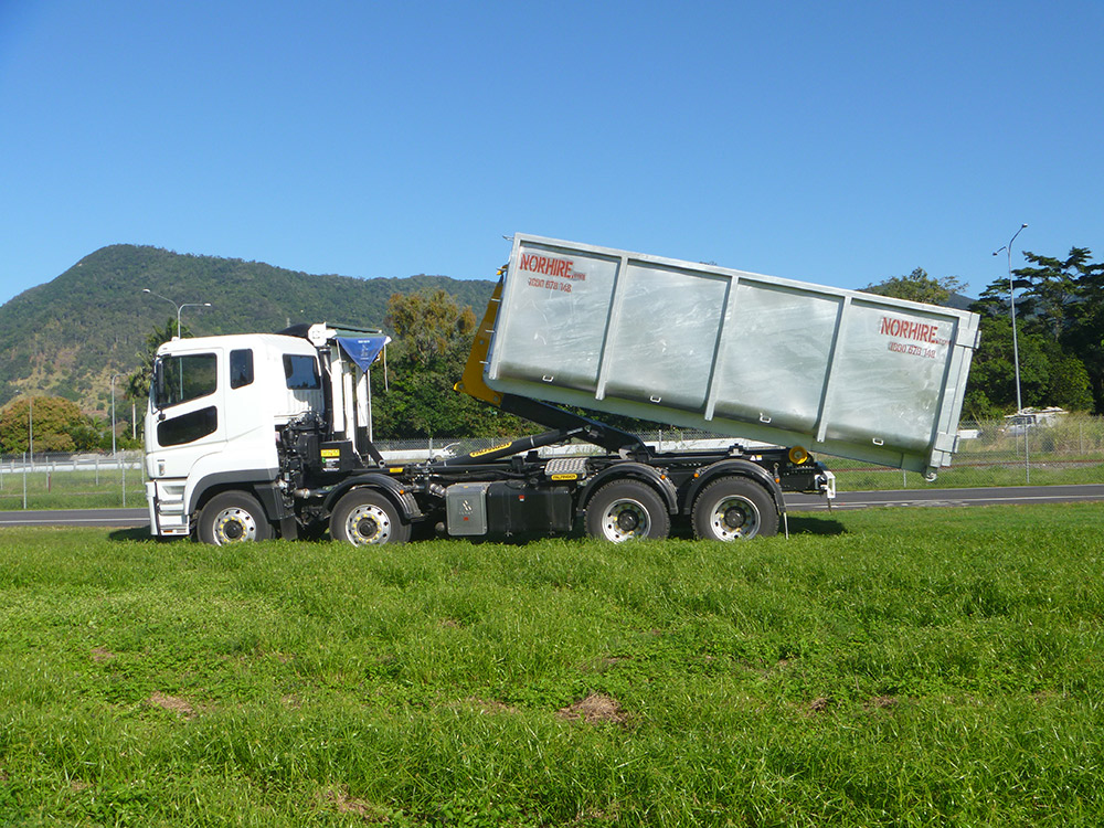 11Commercial Skip Bin Hire Cairns. 30-day accounts allowing trade clients to consolidate payments and manage their waste expenses efficiently.