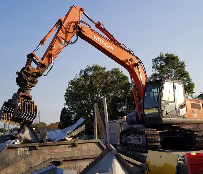 11Commercial Skip Bin Hire Cairns. 30-day accounts allowing trade clients to consolidate payments and manage their waste expenses efficiently.